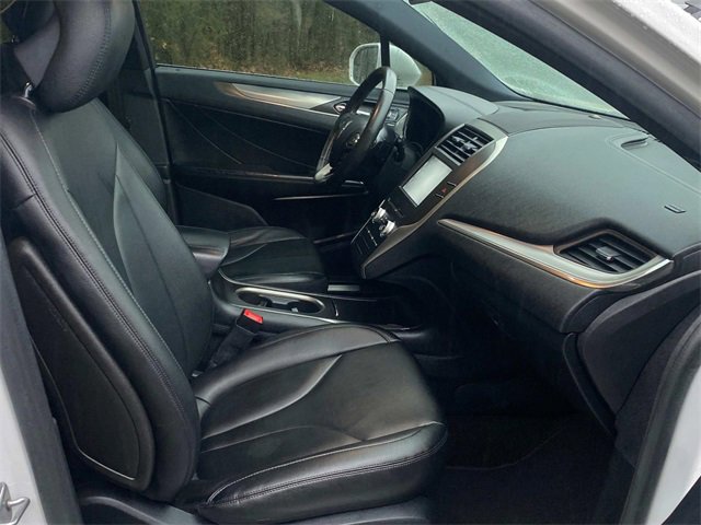 Used 2016 Lincoln MKC Premiere image 36