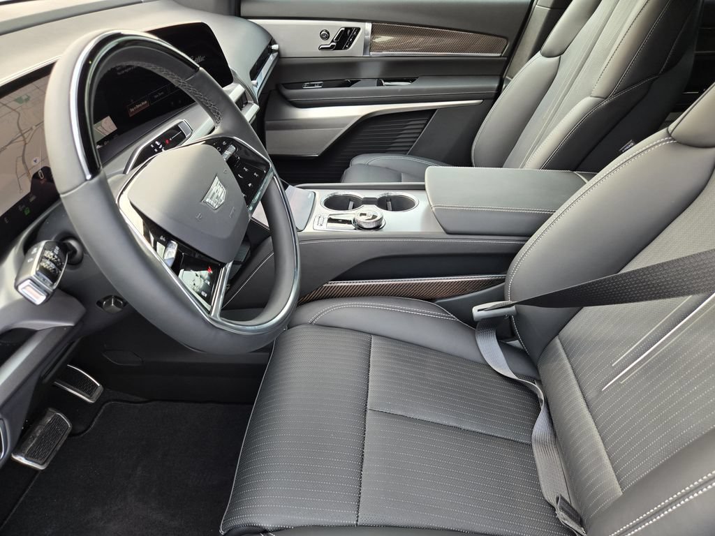 New 2027 Cadillac Vistiq Luxury AWD/4WD image 7