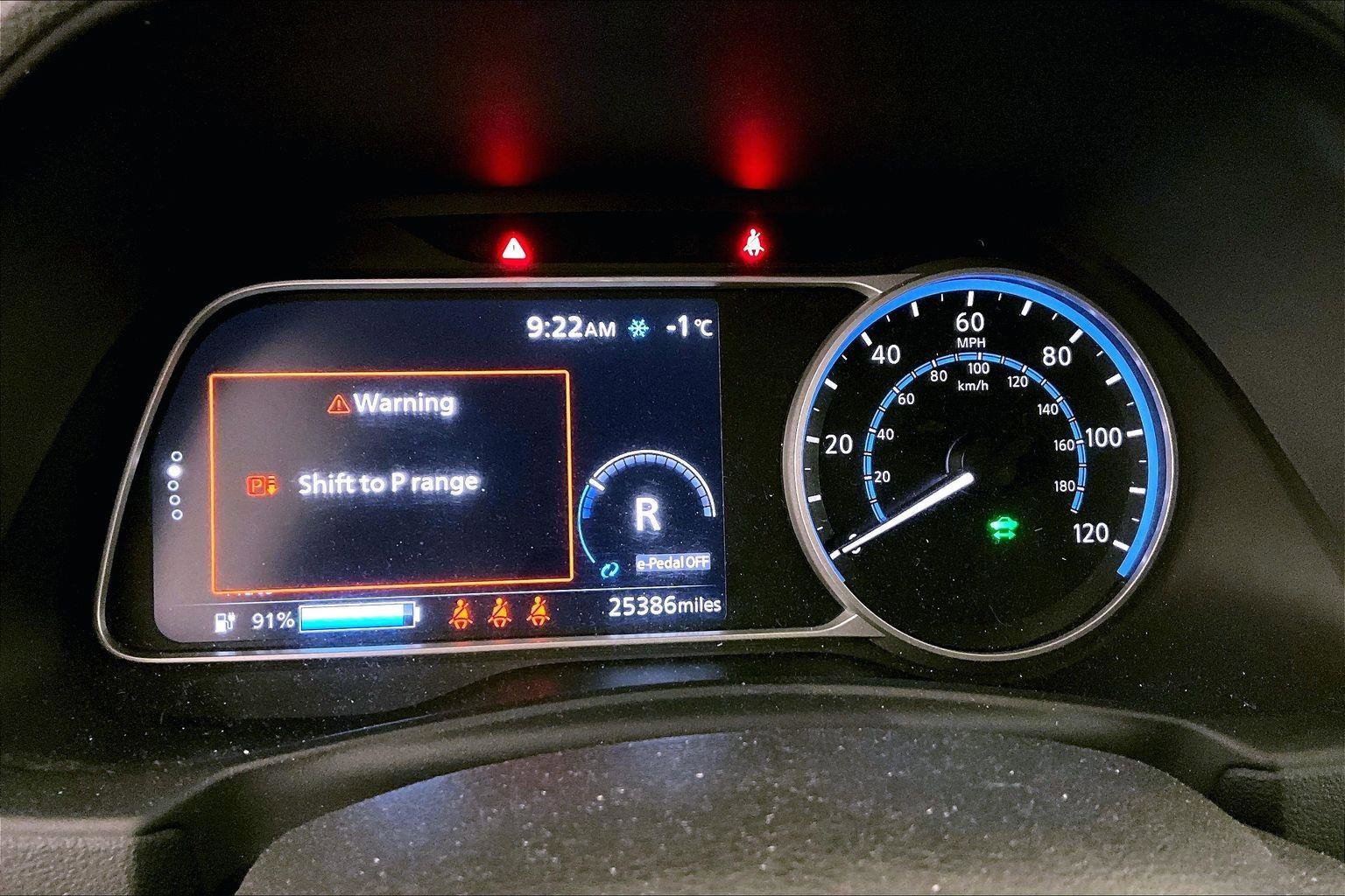 Used 2022 Nissan Leaf S image 19