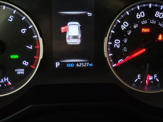 Used 2021 Toyota RAV4 XLE Premium FWD image 2