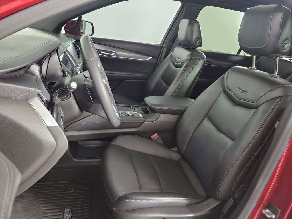 Used 2022 Cadillac XT6 Luxury FWD image 15