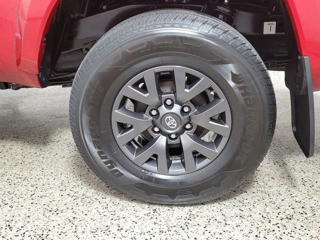 Used 2021 Toyota Tacoma SR5 image 8