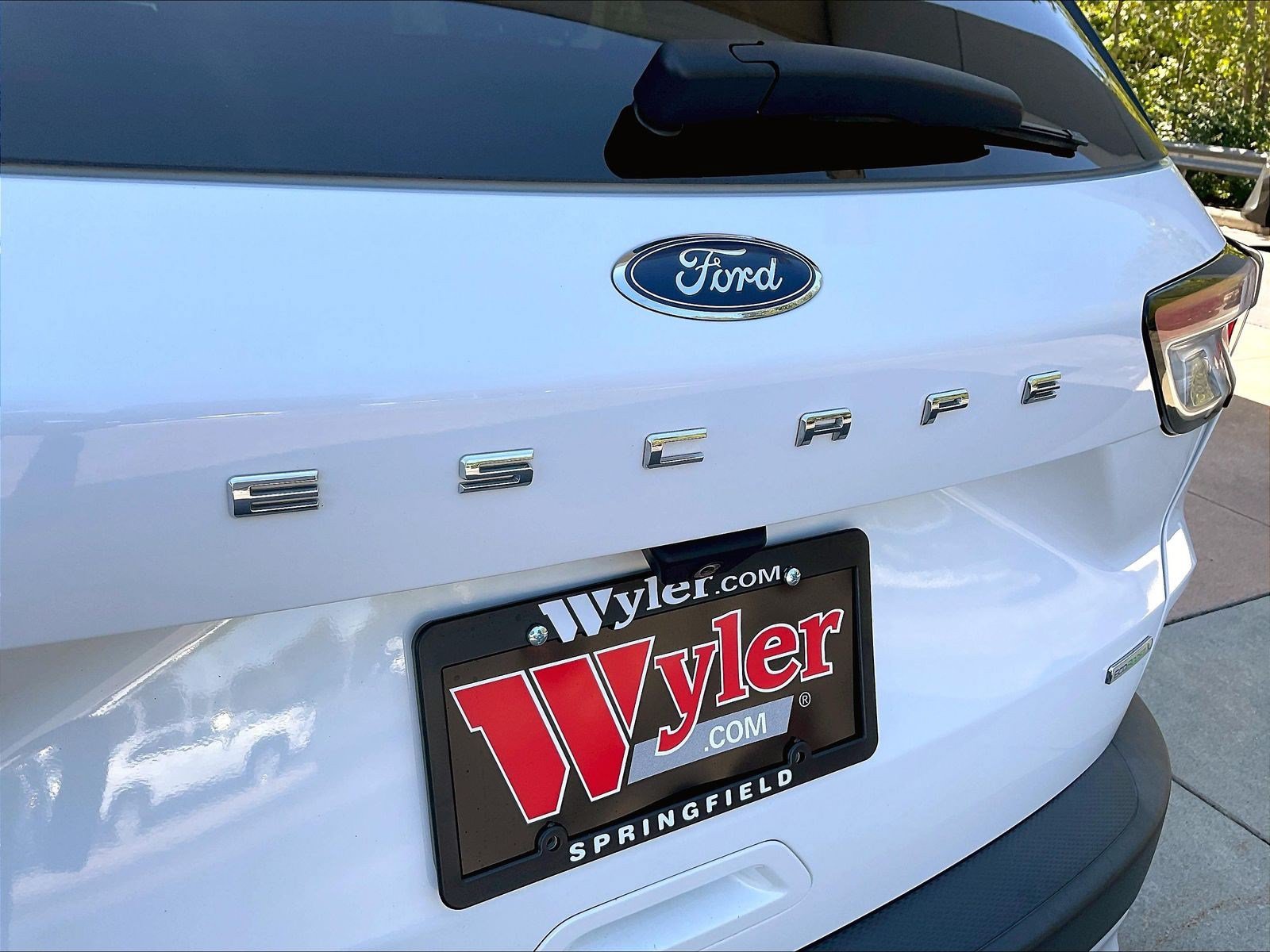 Used 2020 Ford Escape SE FWD image 24