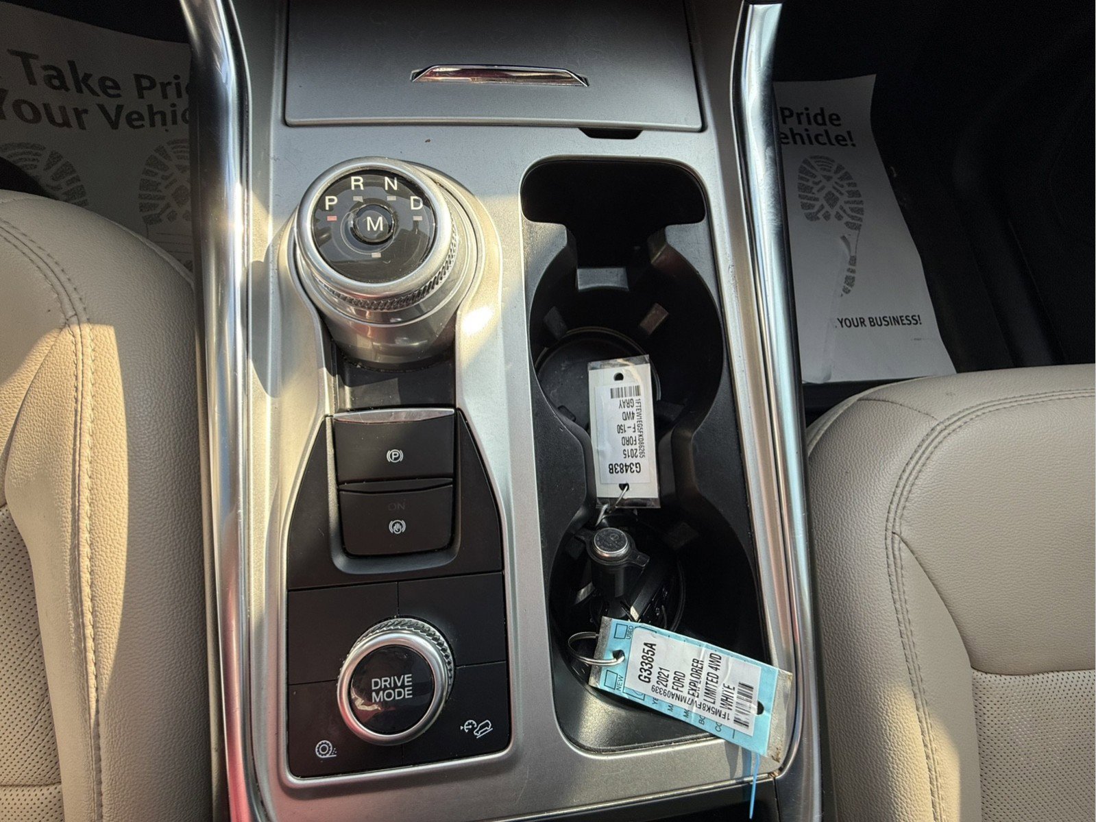 Used 2021 Ford Explorer Limited w/ Hybrid Equipment Group 310A image 20