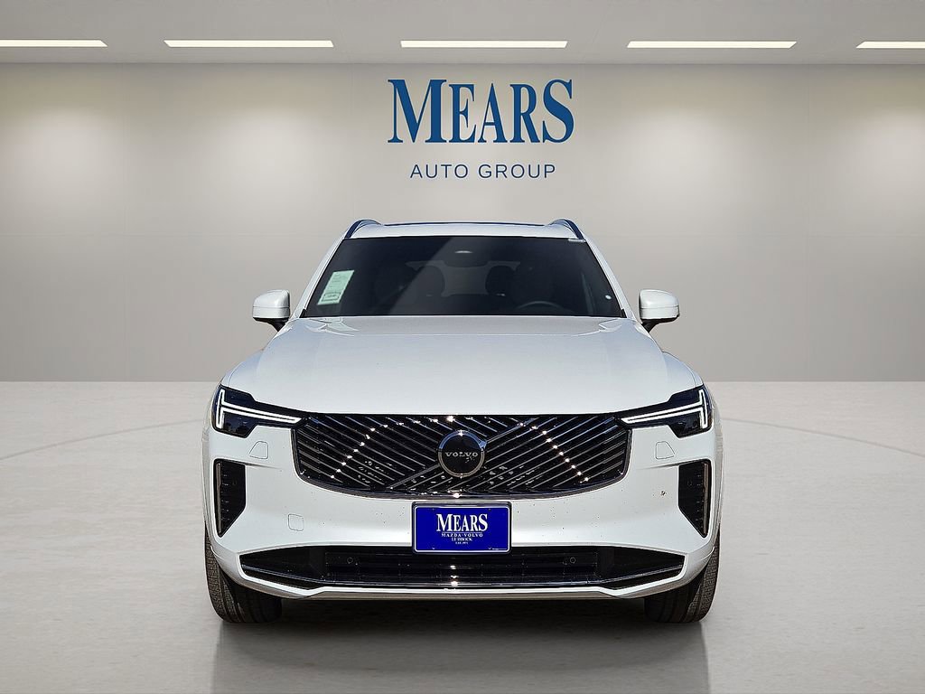 New 2026 Volvo XC90 B5 Core image 8