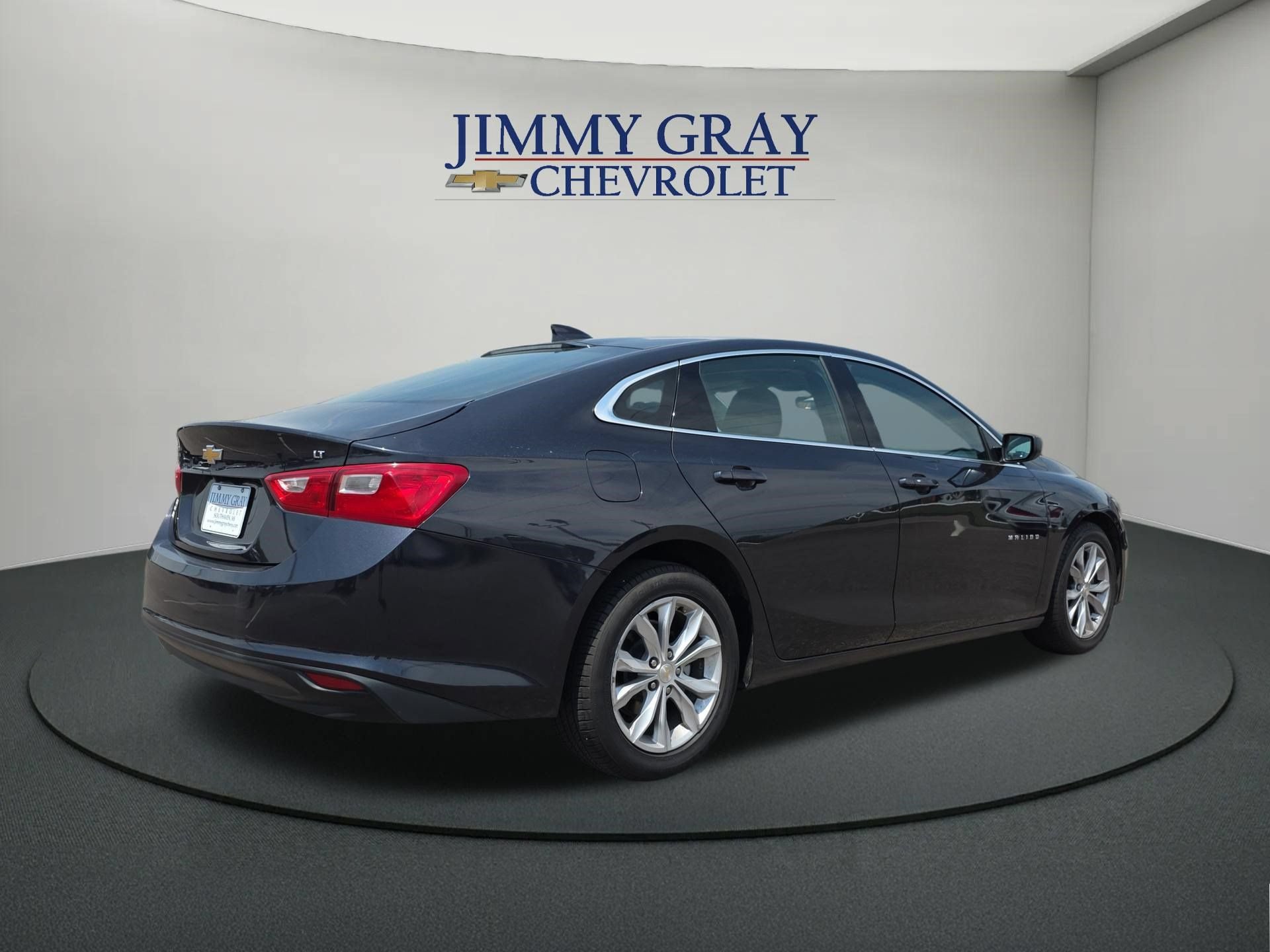 Used 2023 Chevrolet Malibu LT FWD image 5