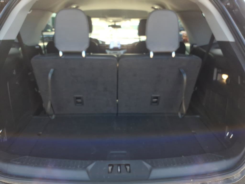 Used 2022 Ford Explorer XLT w/ Equipment Group 202A image 33