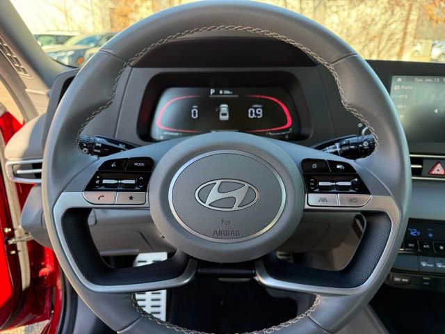 Certified 2025 Hyundai Elantra Sport image 12