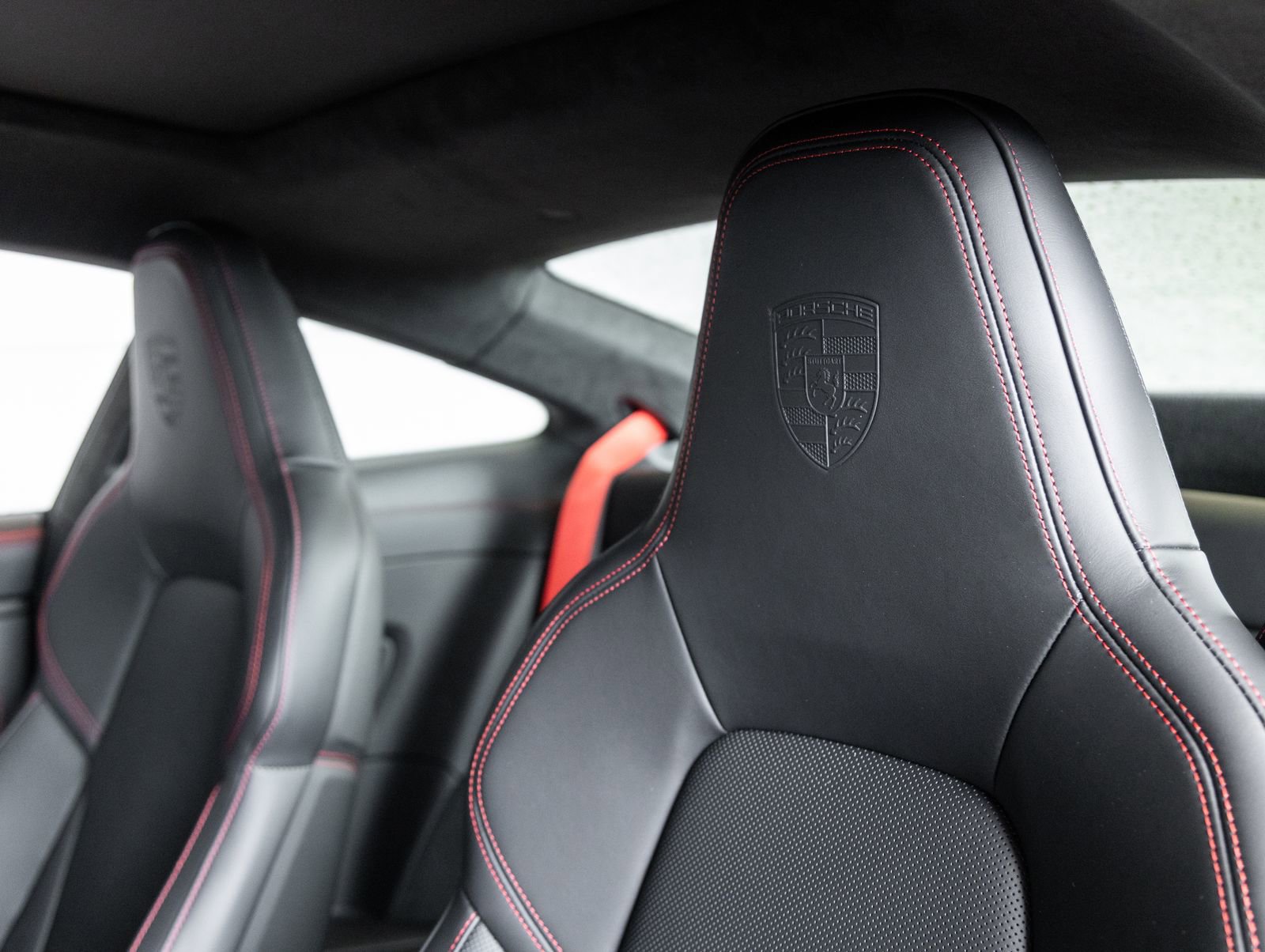 Used 2025 Porsche 911 Carrera GTS RWD image 23