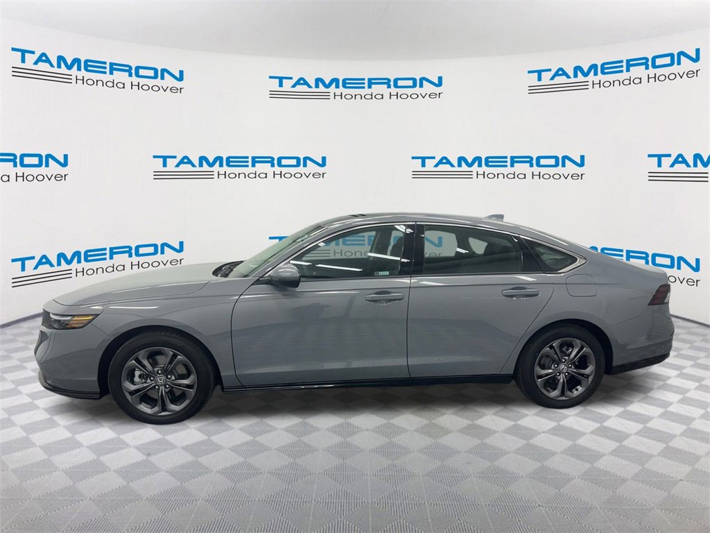 Used 2025 Honda Accord EX-L image 2