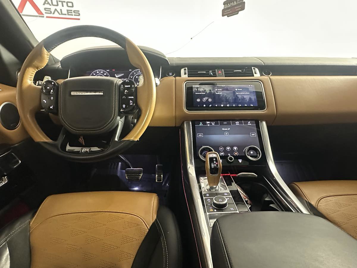 Used 2020 Land Rover Range Rover Sport SVR image 29