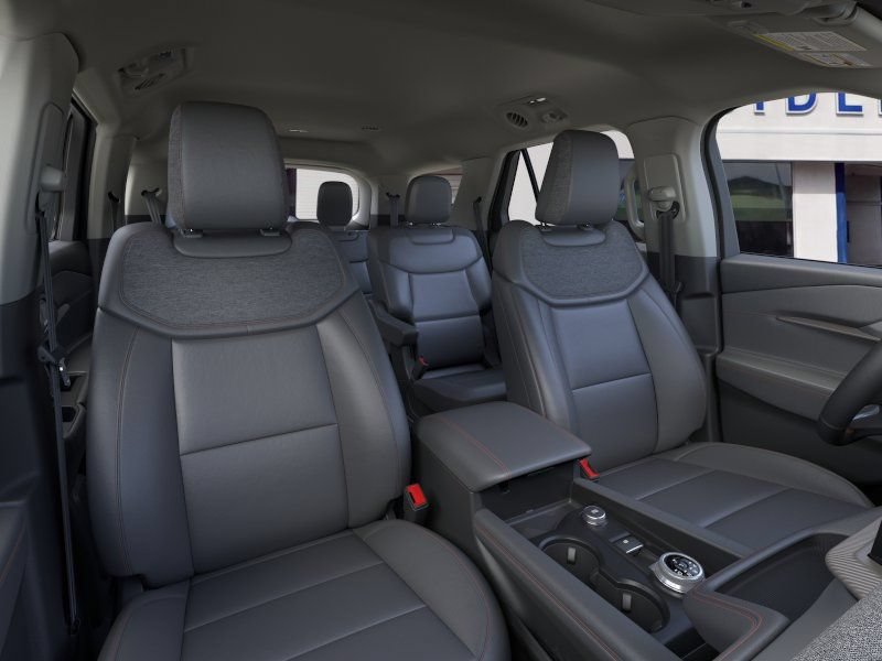 New 2026 Ford Explorer Active w/ Active Comfort Package AWD/4WD image 11