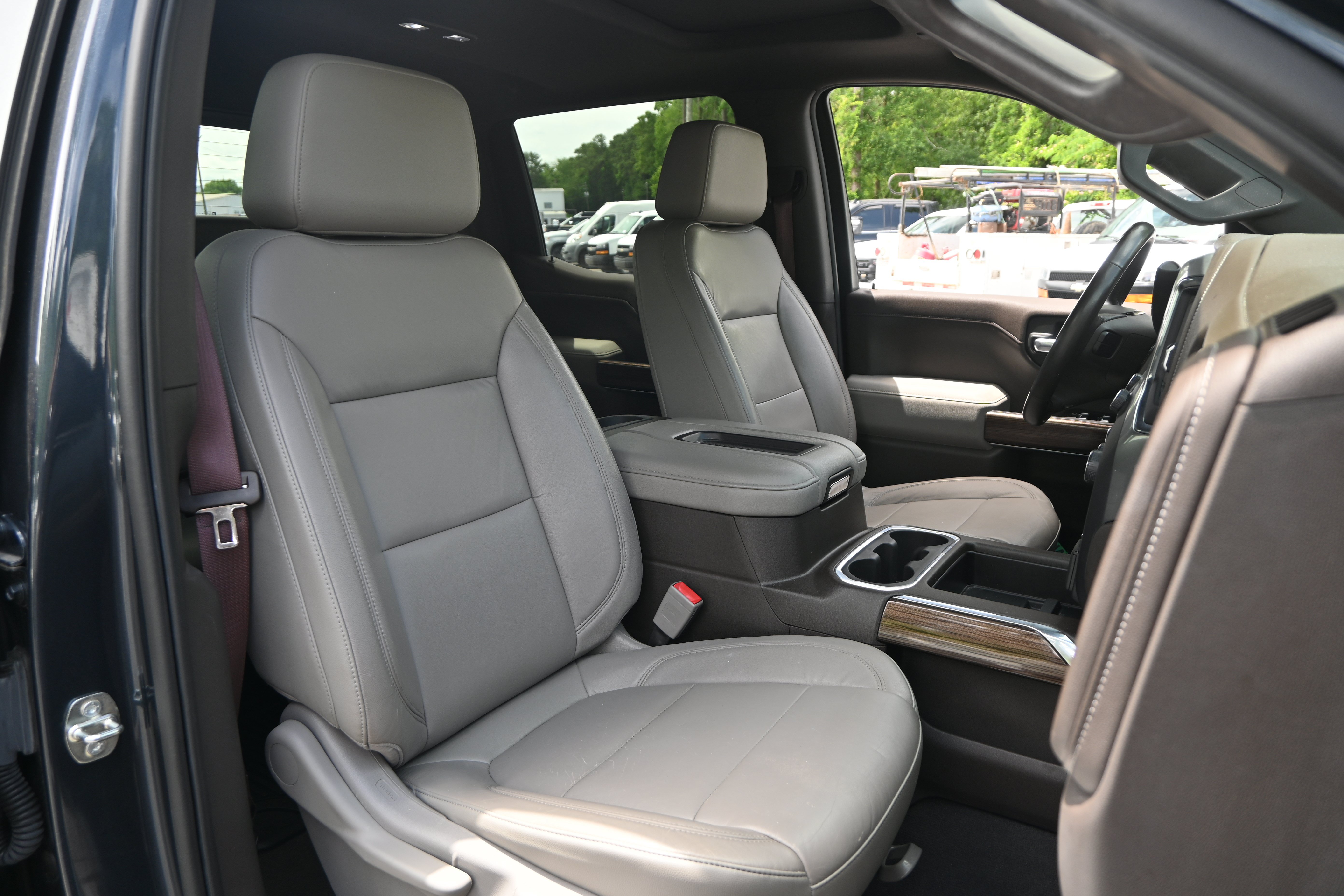 Used 2020 Chevrolet Silverado 1500 RST w/ All-Star Edition AWD/4WD image 35