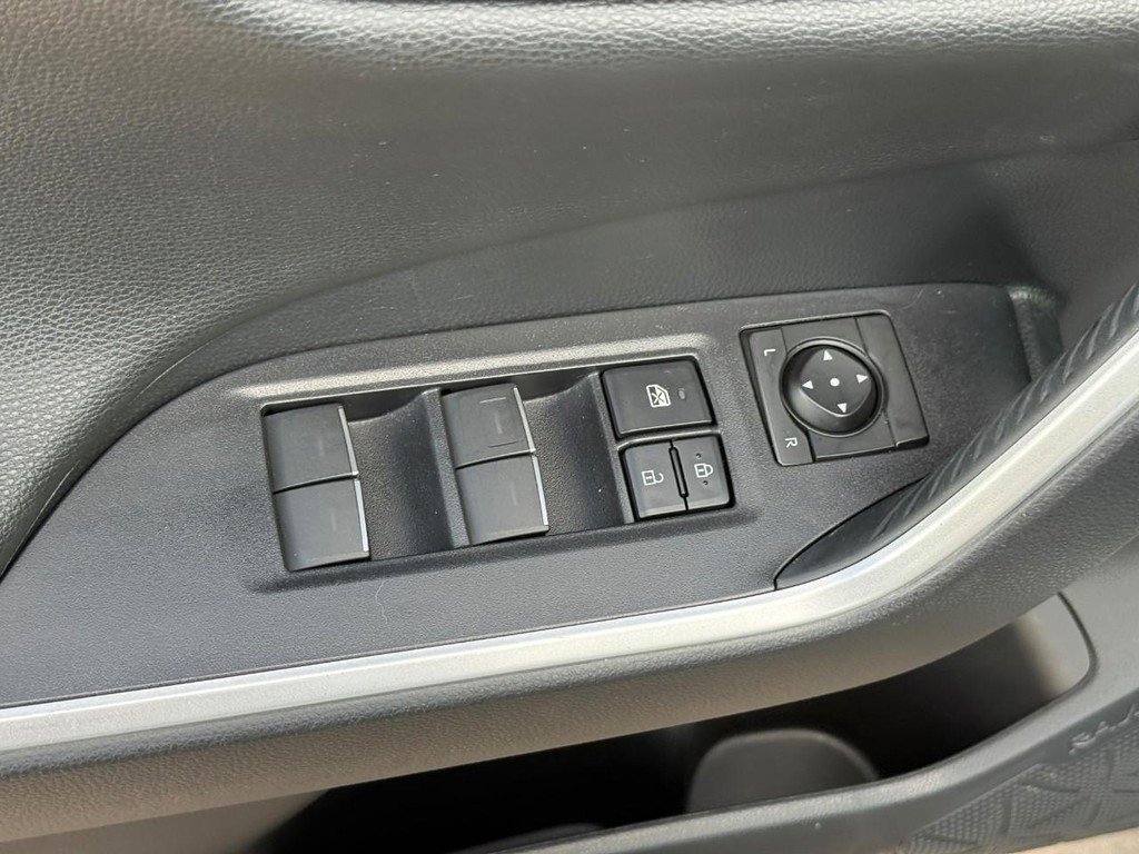 Certified 2023 Toyota RAV4 XSE AWD/4WD image 19
