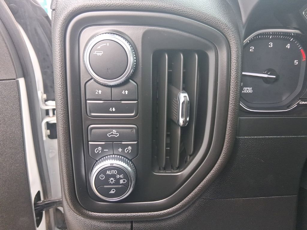 Used 2023 GMC Sierra 2500 Pro w/ Gooseneck/5TH Wheel Package image 21