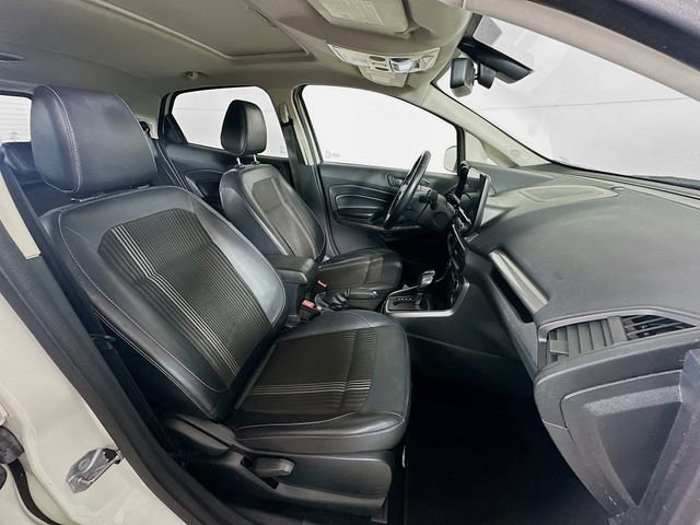 Used 2019 Ford EcoSport SES w/ SES Black Appearance Package image 29