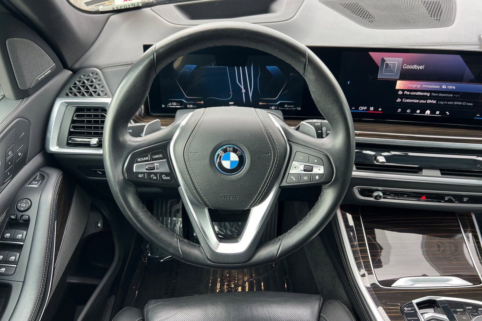 Used 2025 BMW X5 xDrive50e AWD/4WD image 16