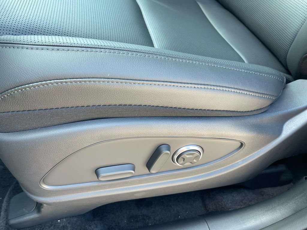 New 2026 Hyundai Palisade Limited image 16