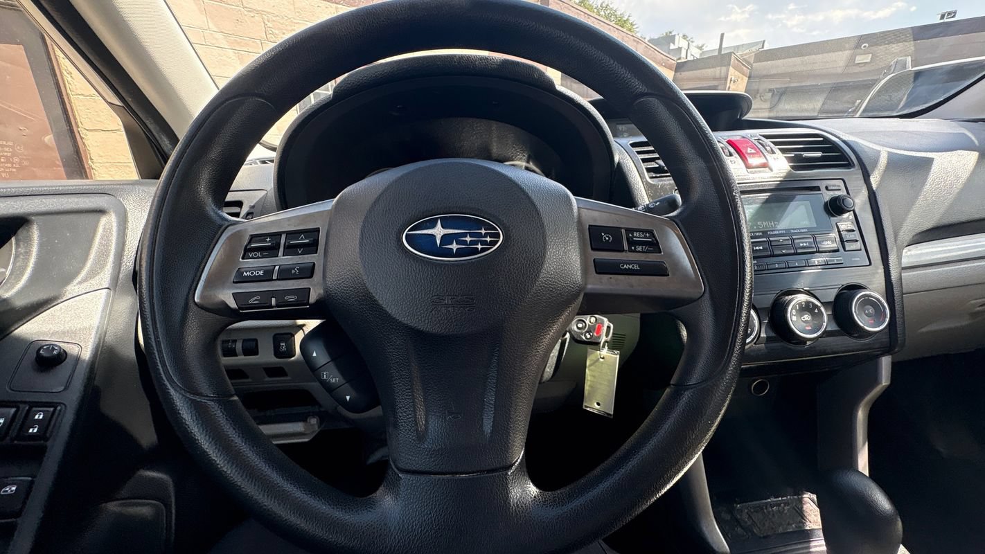 Used 2015 Subaru Forester 2.5i w/ Alloy Wheel Package AWD/4WD image 14