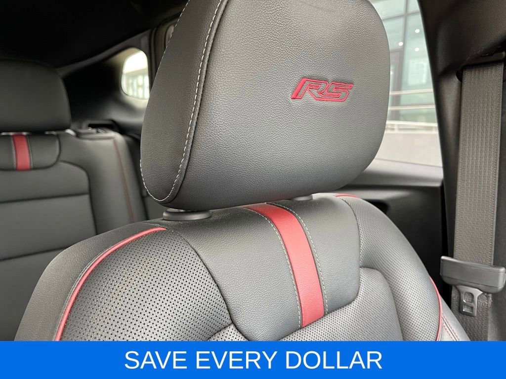 Used 2025 Chevrolet Trax RS w/ Sunroof Package FWD image 20