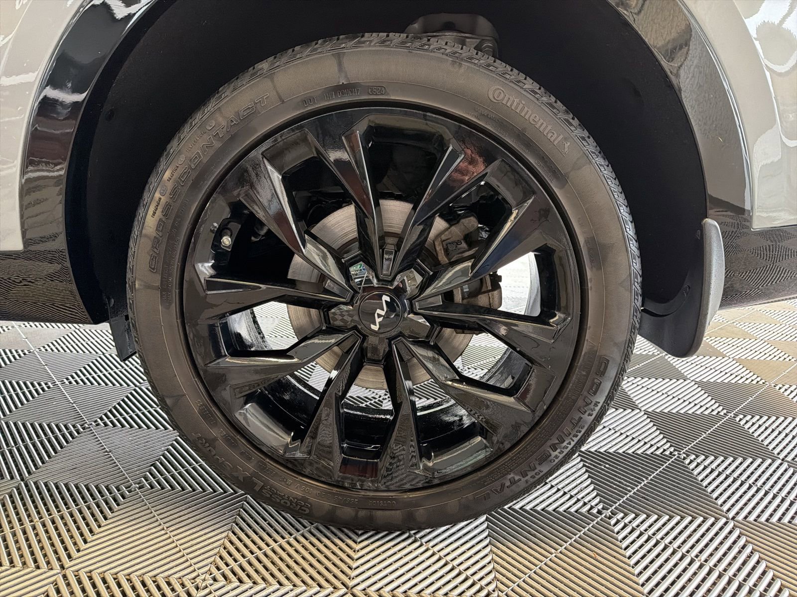 Used 2022 Kia Sorento SX image 8