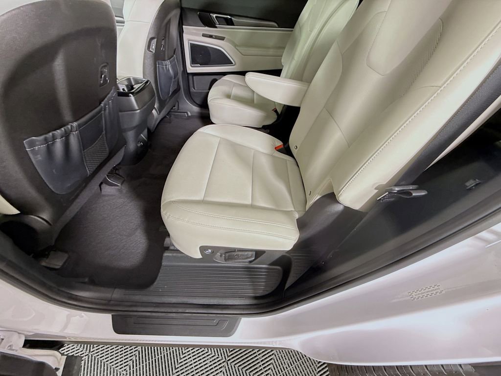 Used 2022 Kia Telluride S image 30