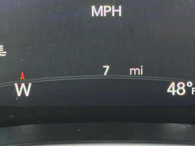 New 2026 Chrysler Pacifica Limited w/ Uconnect Theater Family Group image 34