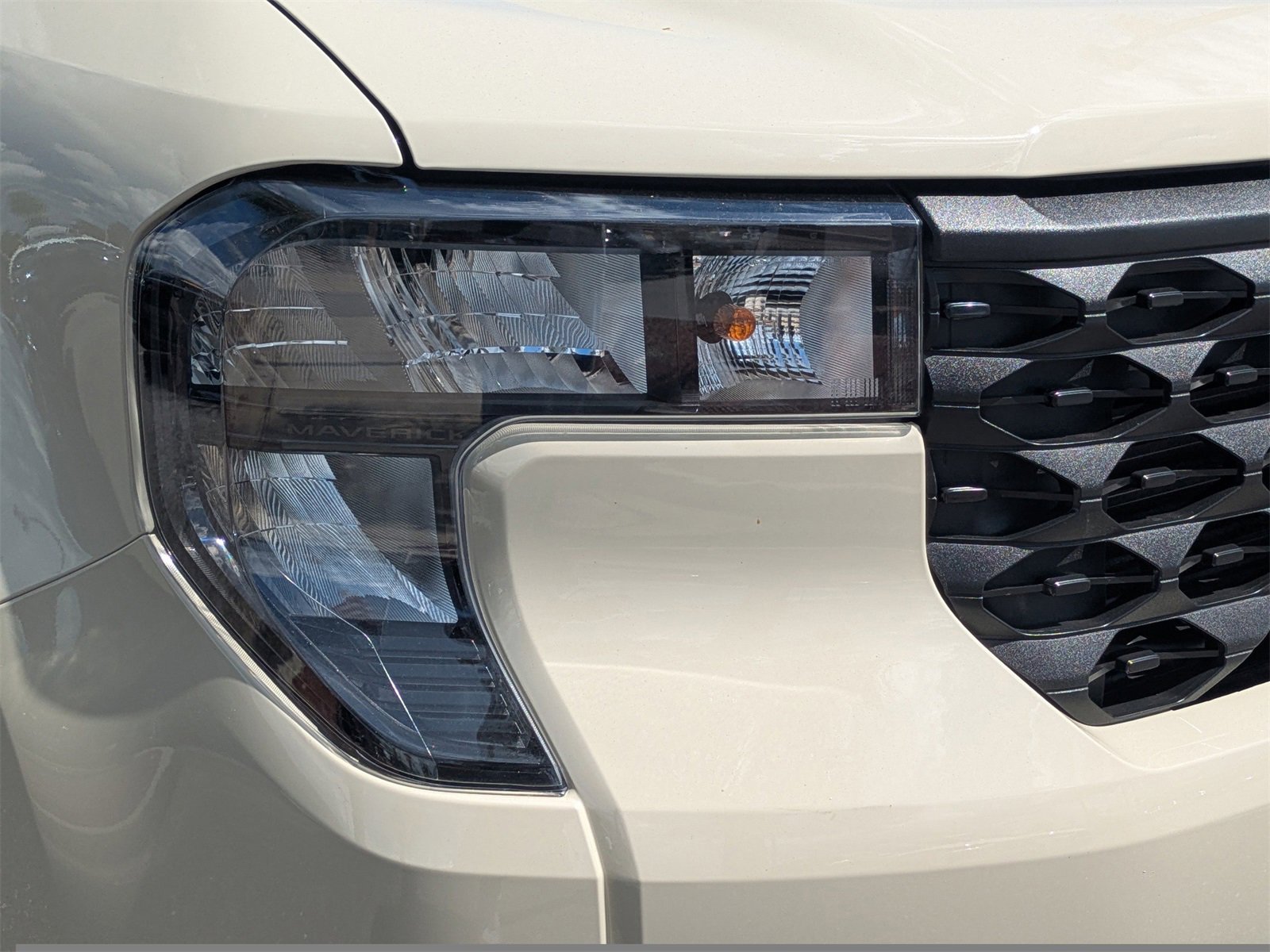 New 2025 Ford Maverick XL w/ 4K Tow Package image 9