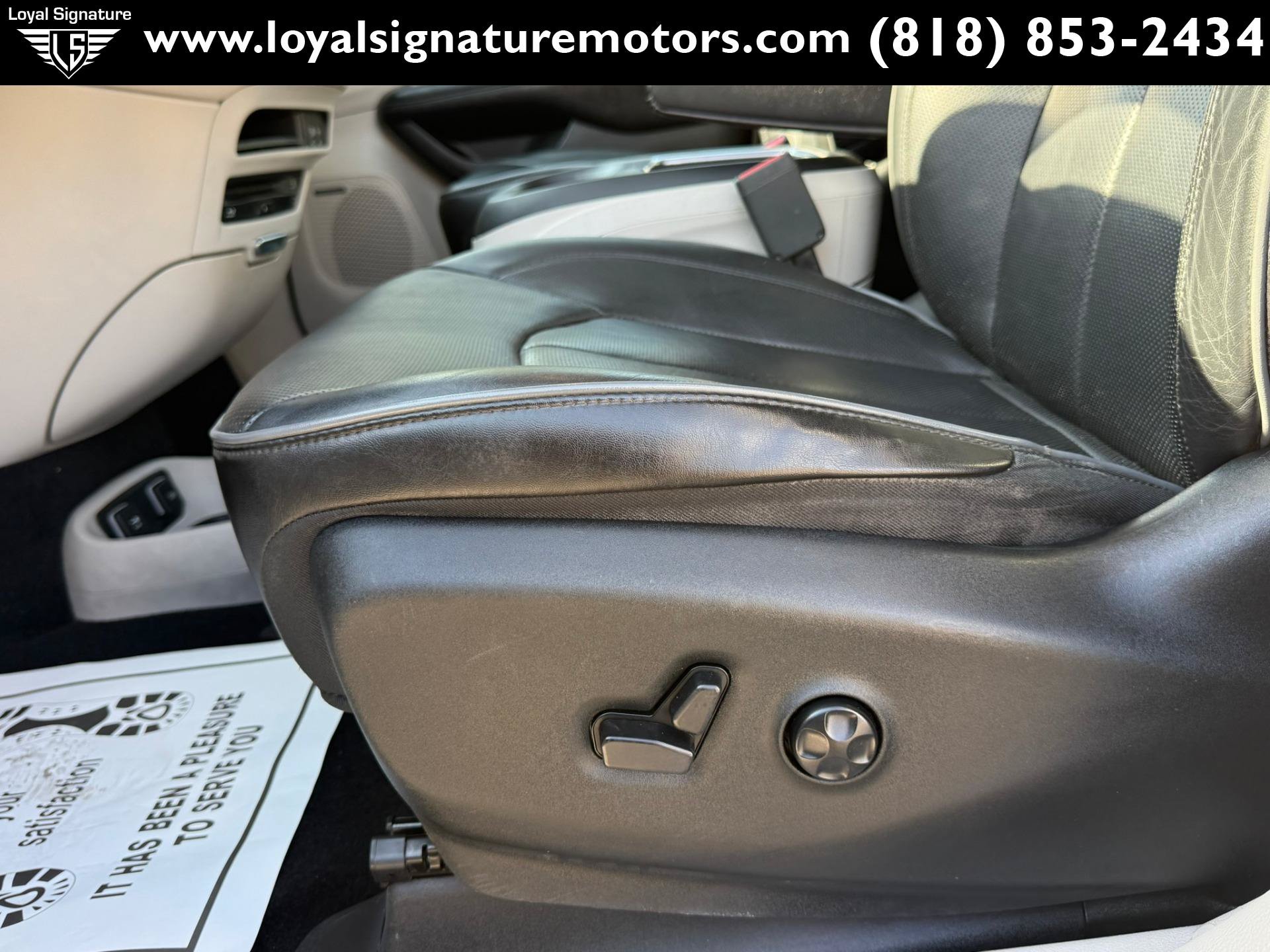 Used 2018 Chrysler Pacifica Limited w/ Advanced Safetytec Group FWD image 28