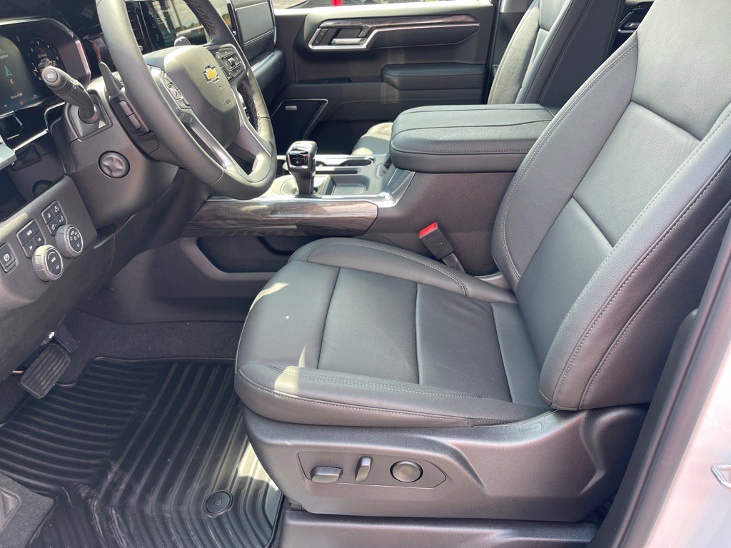 New 2026 Chevrolet Silverado 1500 LTZ image 10