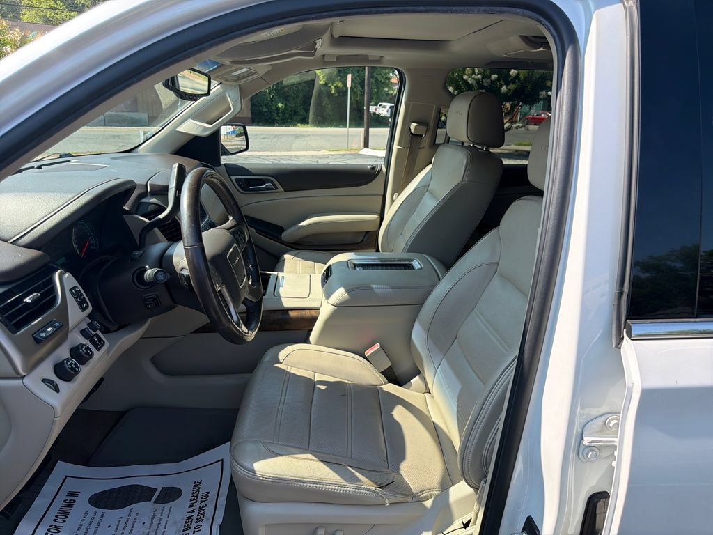 Used 2018 GMC Yukon XL Denali w/ Denali Ultimate Package AWD/4WD image 29
