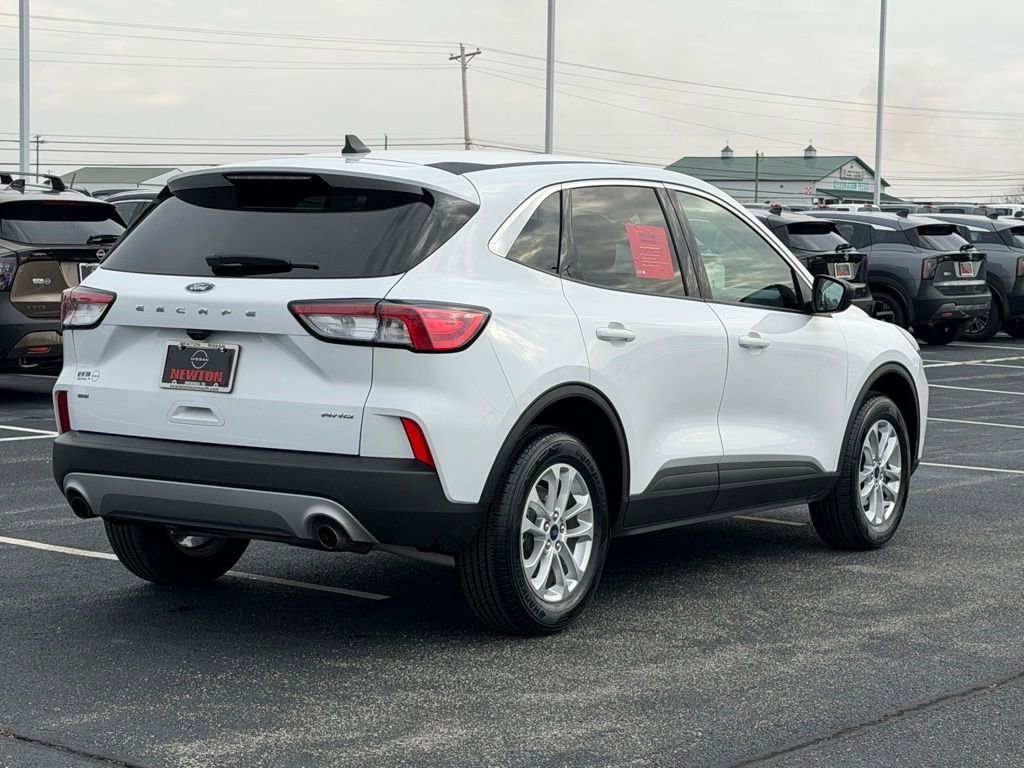 Used 2022 Ford Escape SE w/ Convenience Package image 5