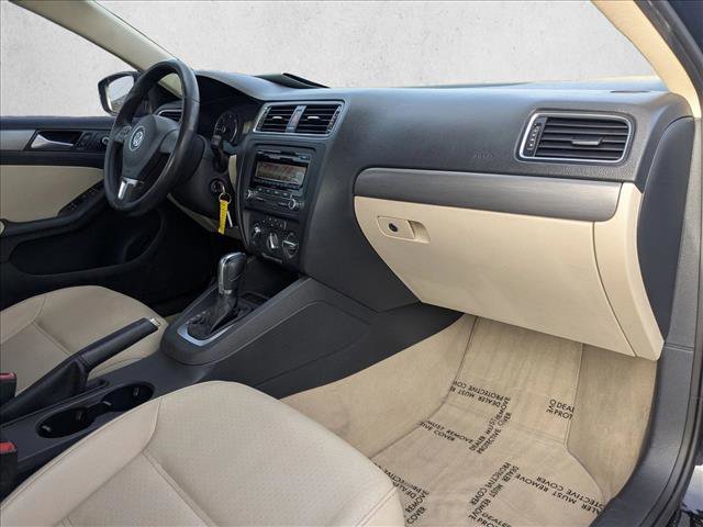 Used 2013 Volkswagen Jetta TDI image 19