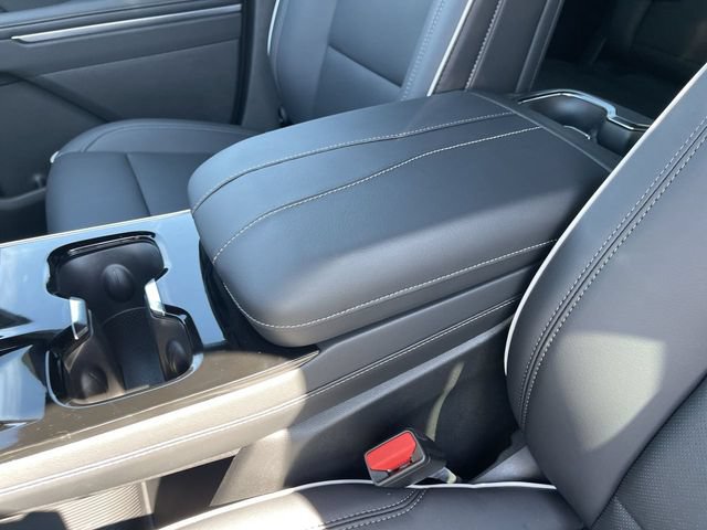 New 2027 Buick Enclave Sport Touring w/ Power Package FWD image 21