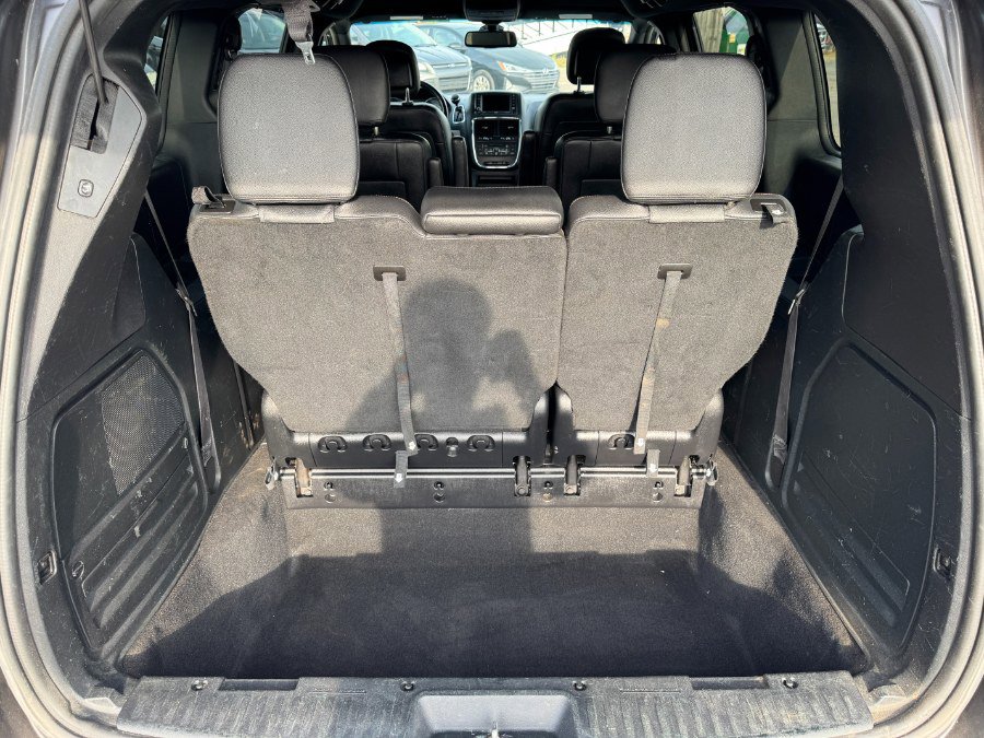 Used 2019 Dodge Grand Caravan GT image 18