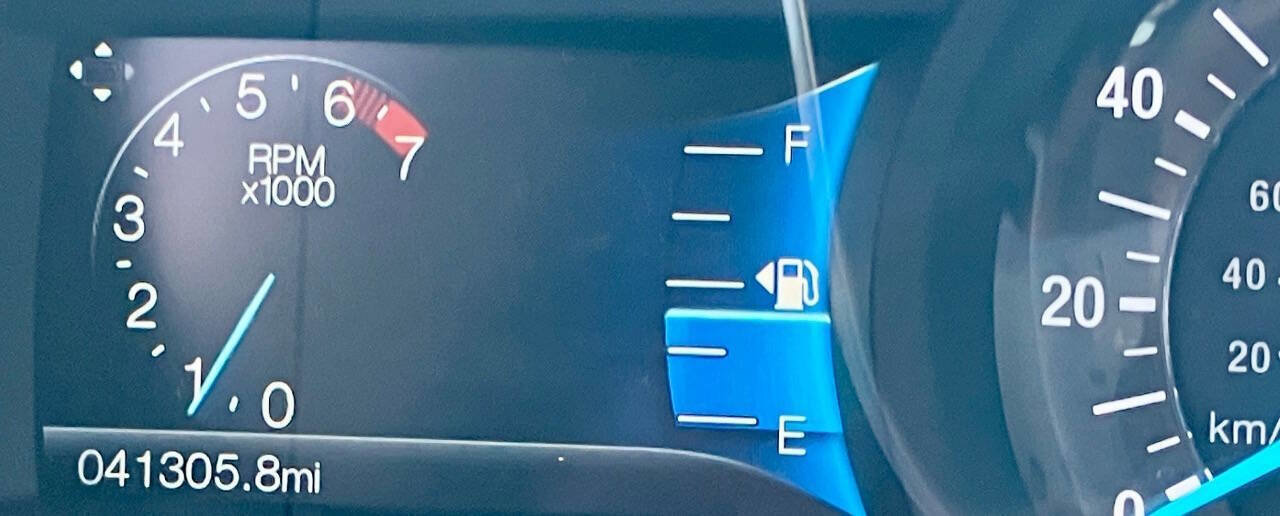 Used 2016 Ford Fusion SE image 11