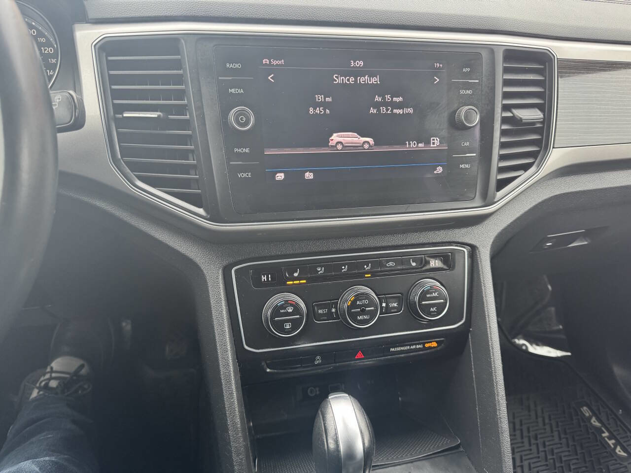 Used 2019 Volkswagen Atlas SE w/ Towing Package AWD/4WD image 39