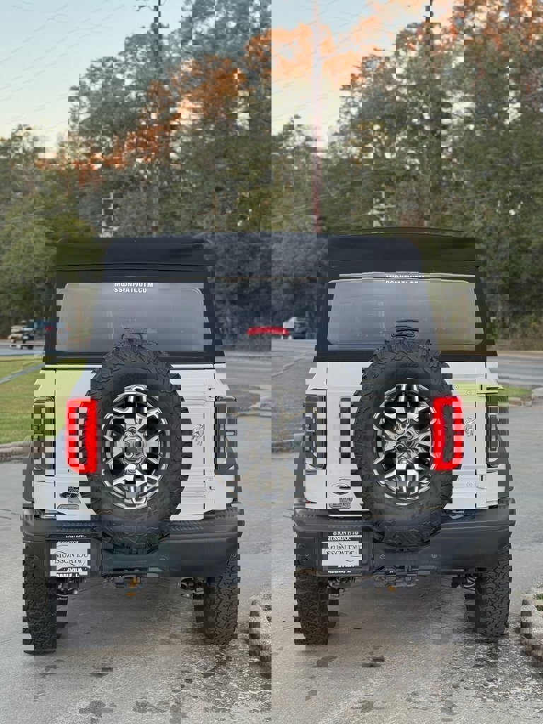 Used 2024 Ford Bronco Badlands image 5