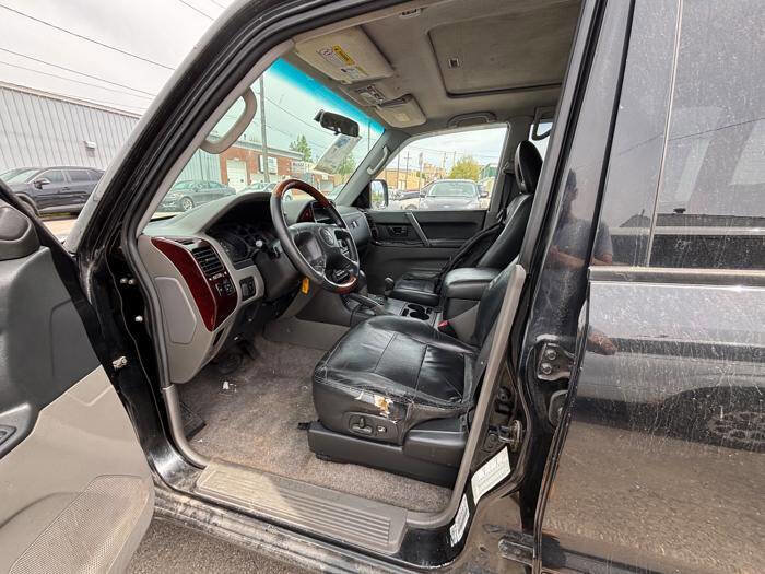 Used 2002 Mitsubishi Montero Limited AWD/4WD image 21