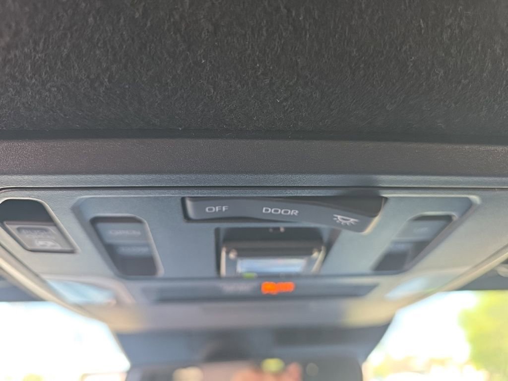 New 2026 Toyota 4Runner Limited AWD/4WD image 26