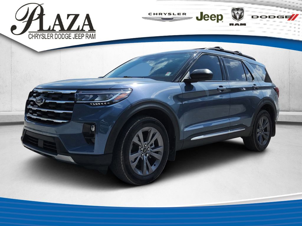 Used 2025 Ford Explorer Active w/ Active Comfort Package image 1