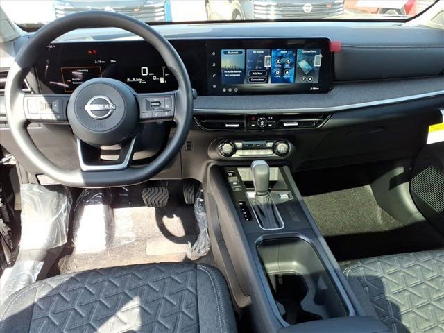 New 2026 Nissan Kicks SV w/ SV Premium Package image 10