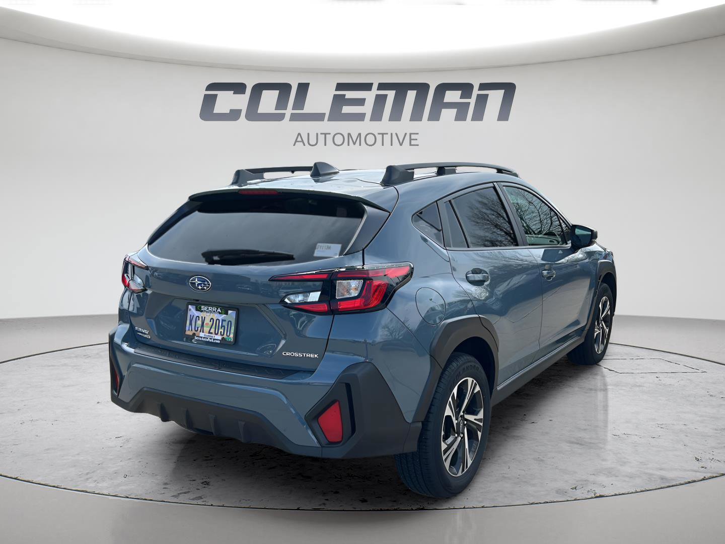 Used 2025 Subaru Crosstrek 2.0i Premium image 5