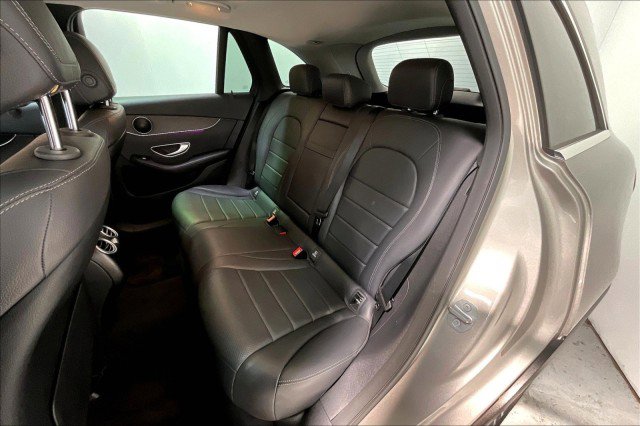 Used 2021 Mercedes-Benz GLC 300 4MATIC w/ Premium Package image 24