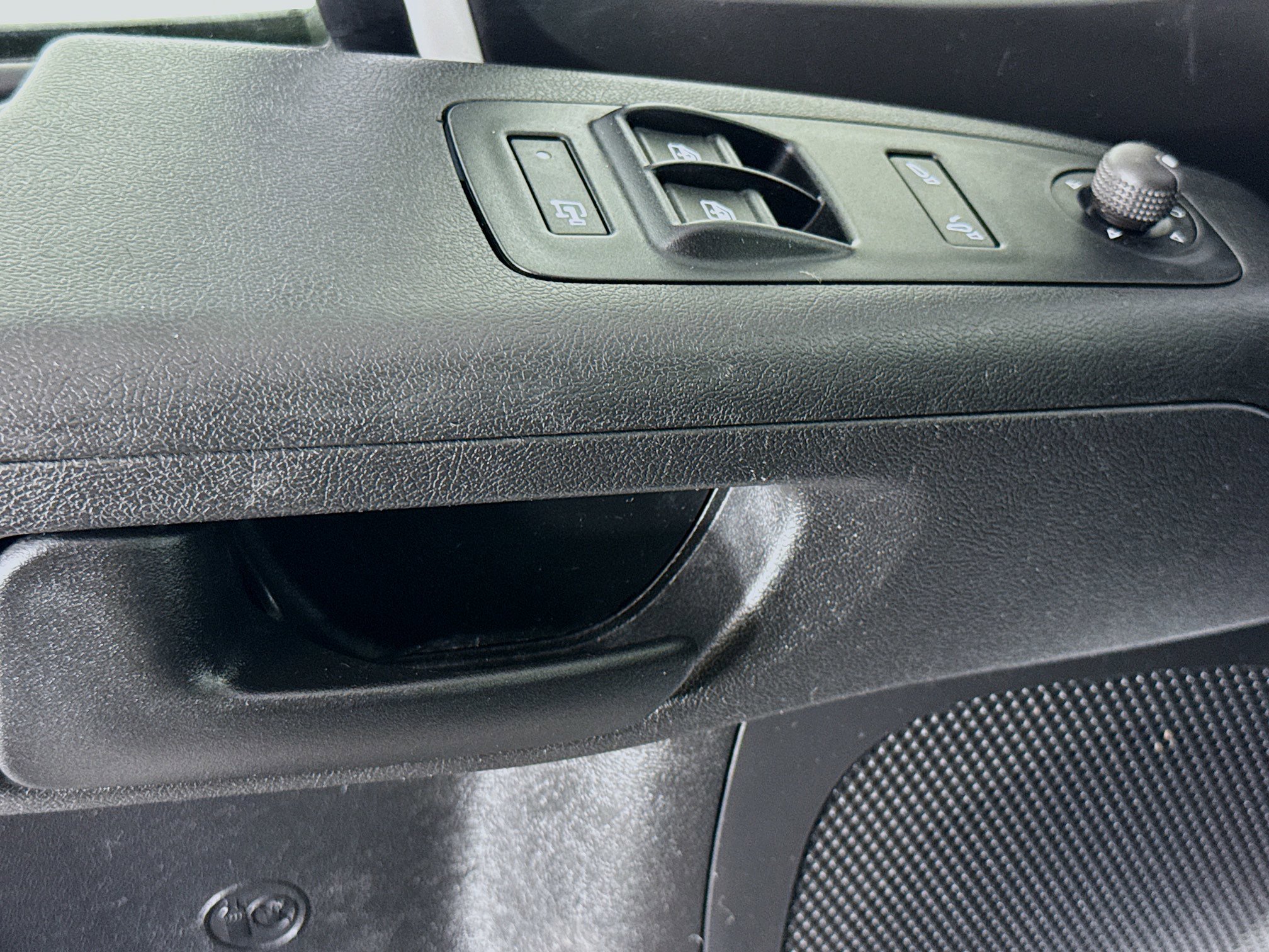 Used 2025 RAM ProMaster 2500 w/ Safety Group FWD image 23