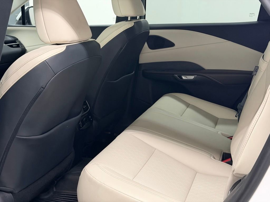 Used 2024 Lexus RX 350 AWD image 18