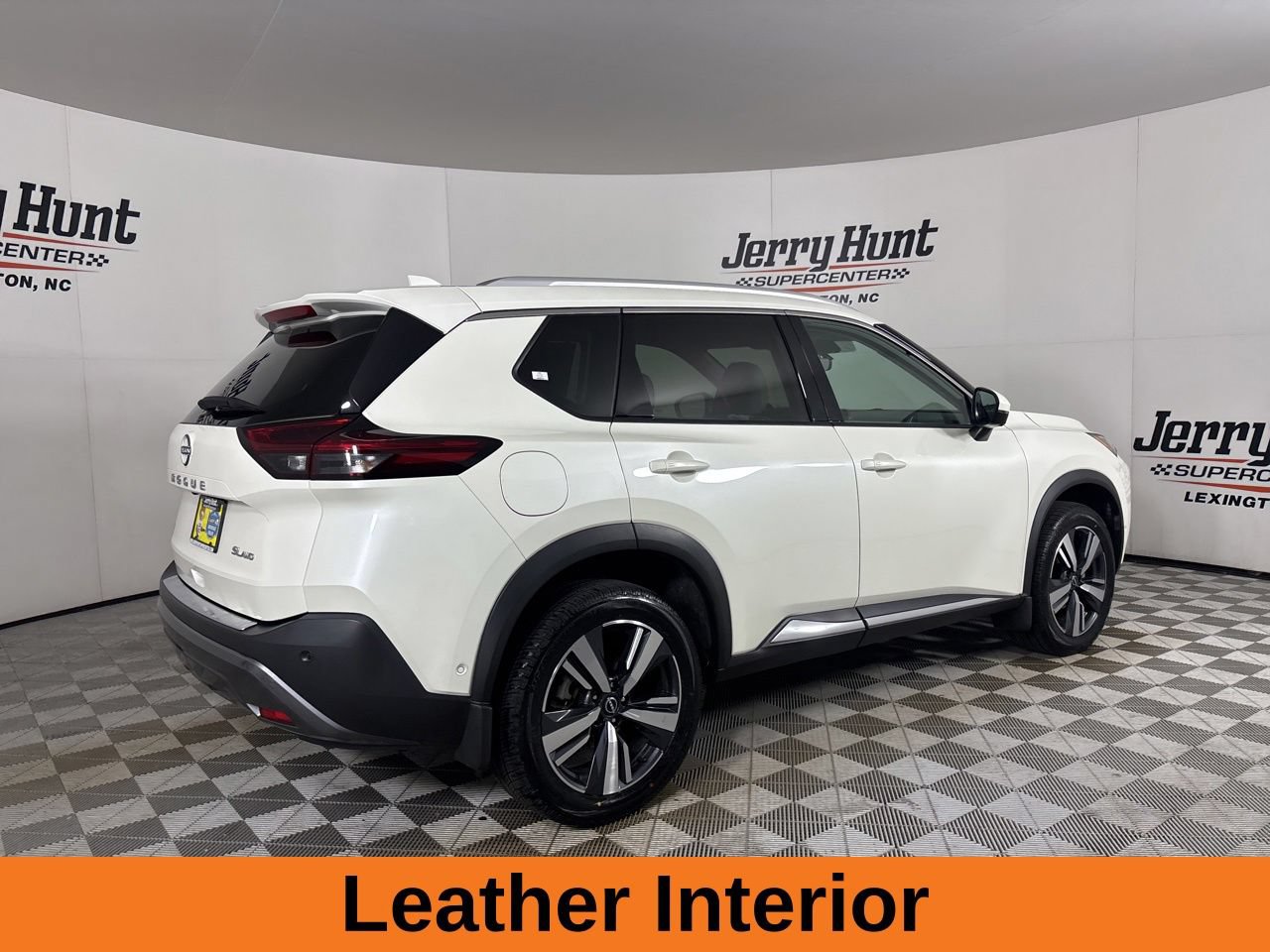 Used 2023 Nissan Rogue SL w/ SL Premium Package AWD/4WD image 5