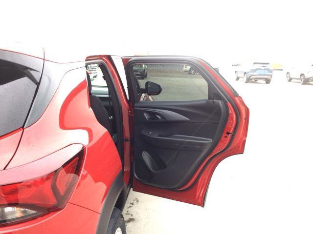 New 2026 Chevrolet TrailBlazer LS w/ LS Convenience Package AWD/4WD image 16