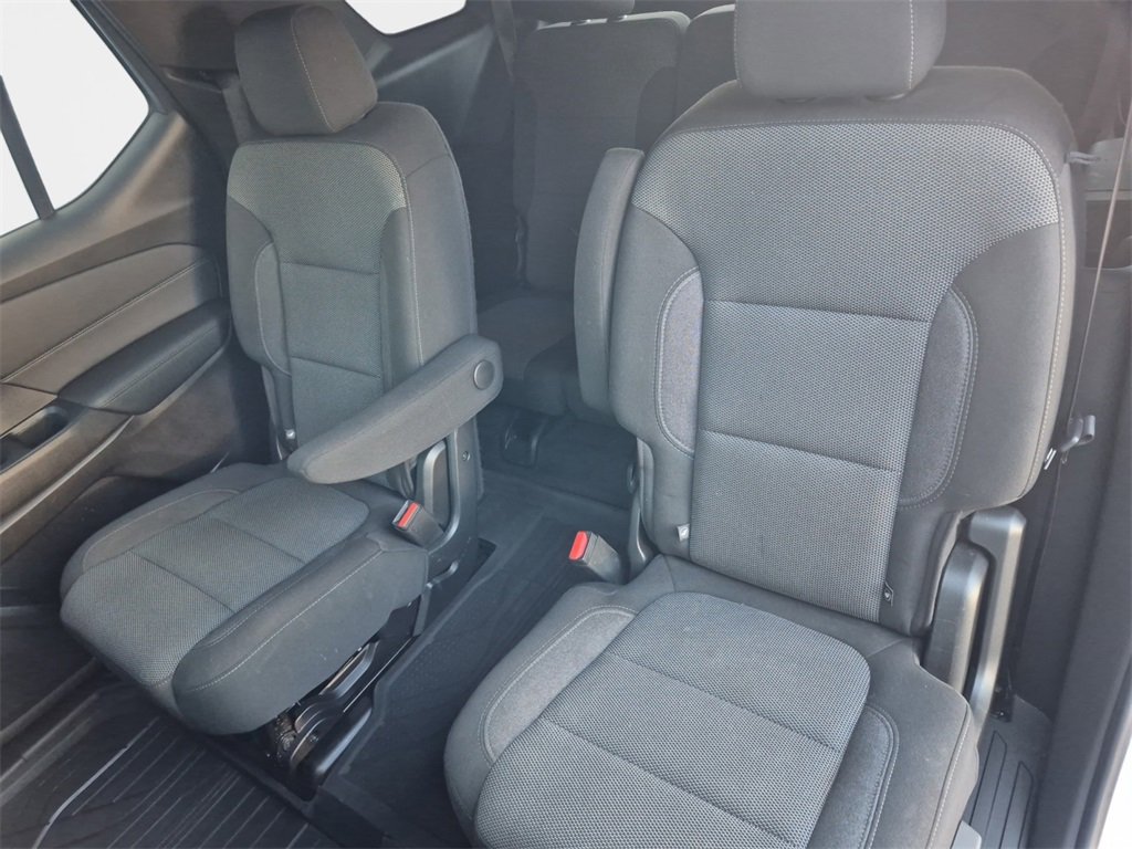 Used 2022 Chevrolet Traverse LT w/ LPO, Floor Liner Package image 19