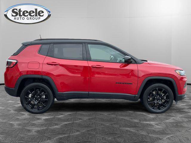 Certified 2023 Jeep Compass Altitude AWD/4WD image 6